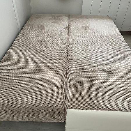 Appartement Nid Carmin à Suèvres Extérieur photo
