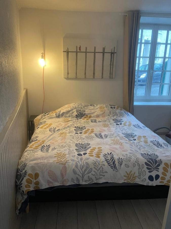Appartement Nid Carmin à Suèvres Extérieur photo